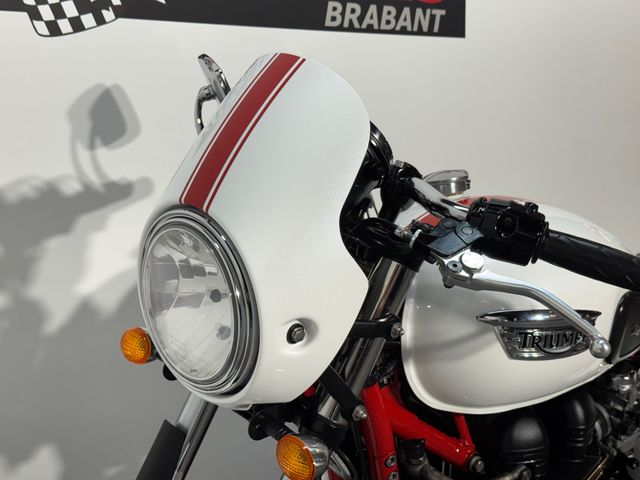 triumph - thruxton-900