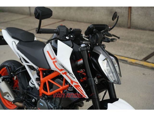 ktm - 390-duke-abs