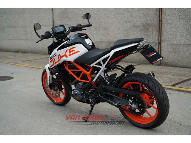 ktm - 390-duke-abs