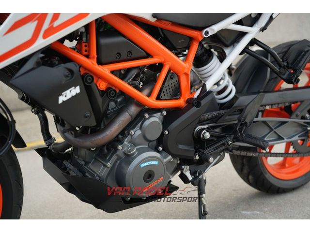 ktm - 390-duke-abs