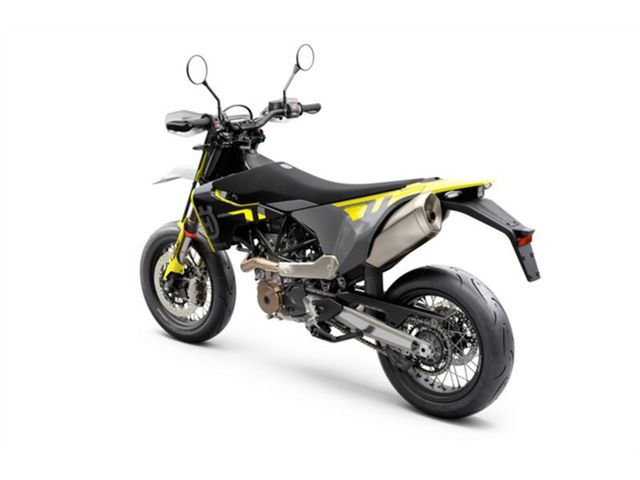 husqvarna - 701-supermoto