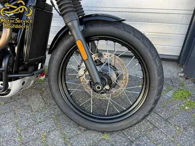 TRIUMPH STREET SCRAMBLER – foto 2