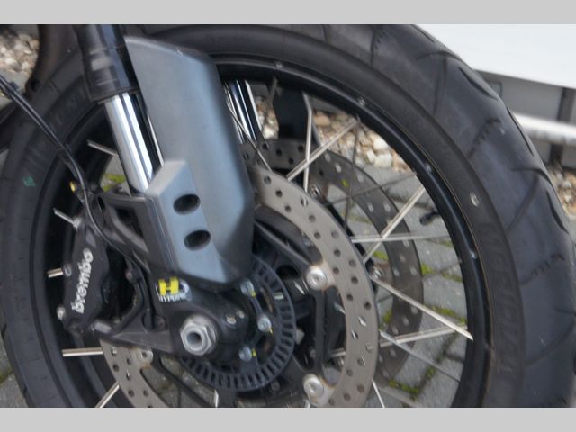 moto-guzzi - v-85-tt-travel