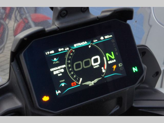 moto-guzzi - v-85-tt-travel