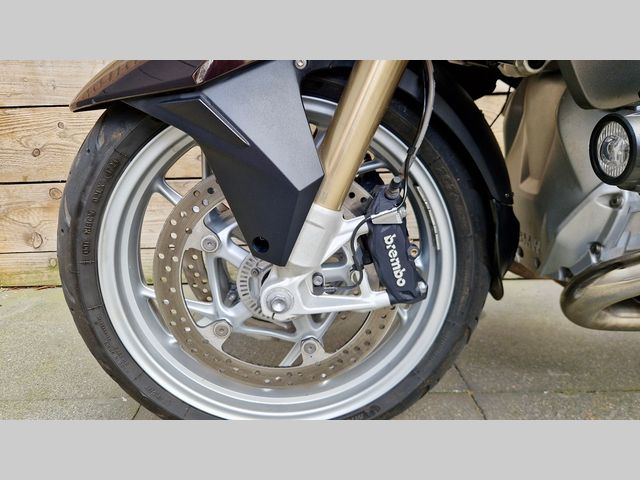 bmw - r-1200-rt-lc