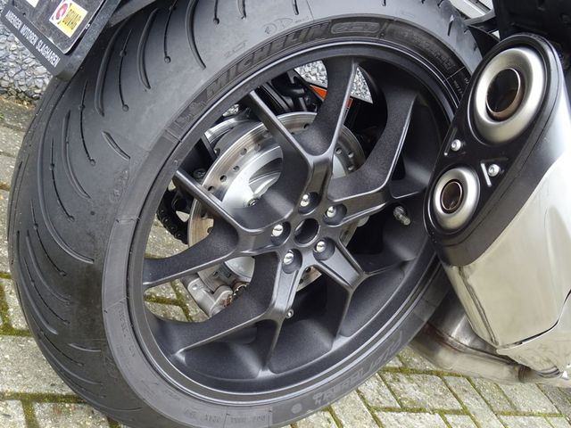 honda - cb-1000-r-abs