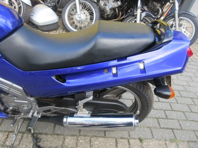 kawasaki - zzr-250