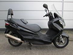 SUZUKI UH 200