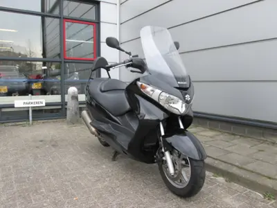 SUZUKI UH 200 – foto 4