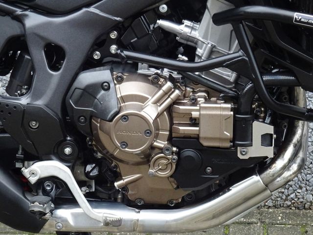 honda - crf-1000-l-africa-twin-dct