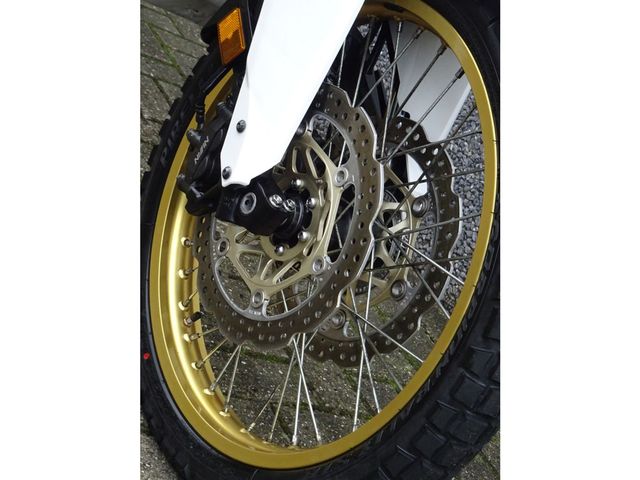 honda - crf-1000-l-africa-twin-dct