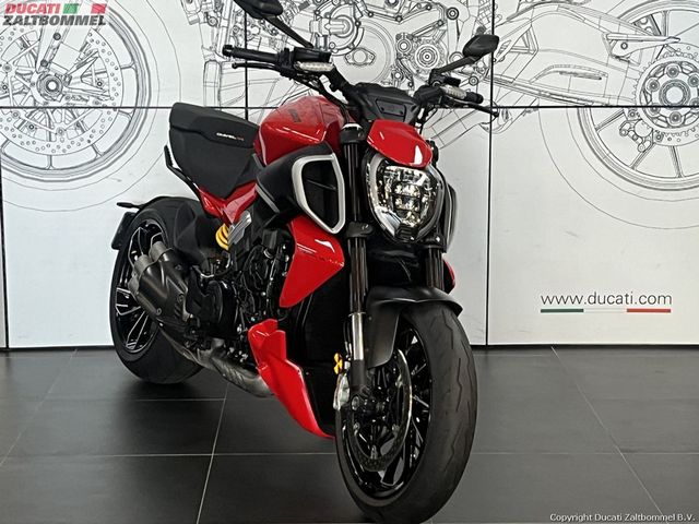 ducati - diavel-v4
