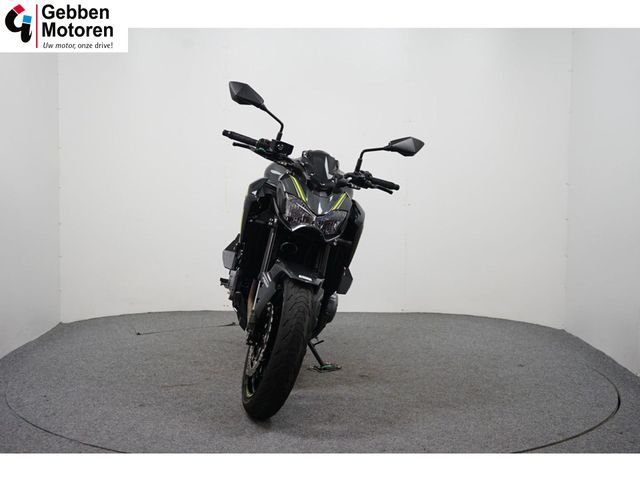 kawasaki - z900