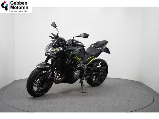 kawasaki - z900