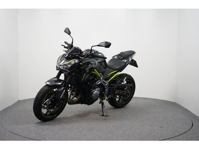 KAWASAKI Z900 – foto 4