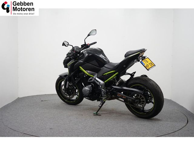 kawasaki - z900