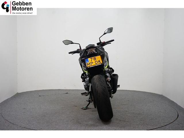 kawasaki - z900