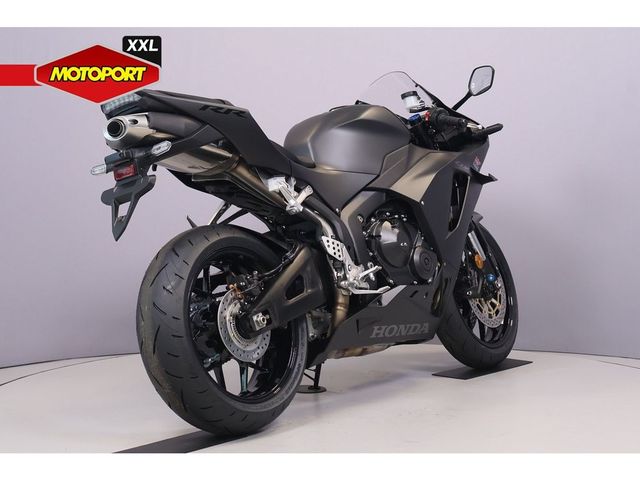 honda - cbr-600-rr
