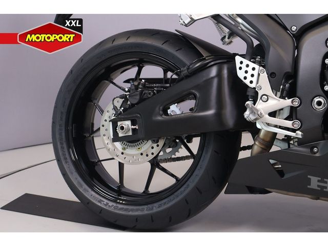 honda - cbr-600-rr