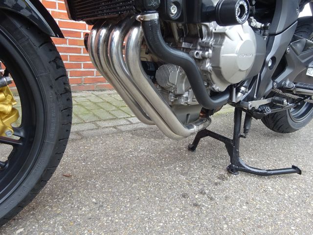 honda - cbf-600-tophalf-abs