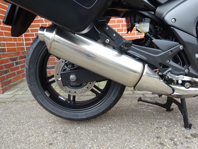 honda - cbf-600-tophalf-abs