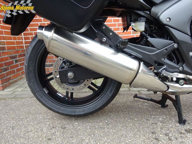 honda - cbf-600-tophalf-abs