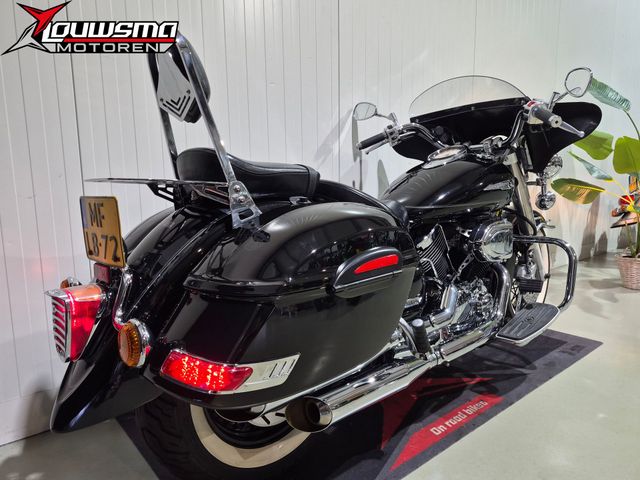 yamaha - xvs-1100-a-dragstar-classic