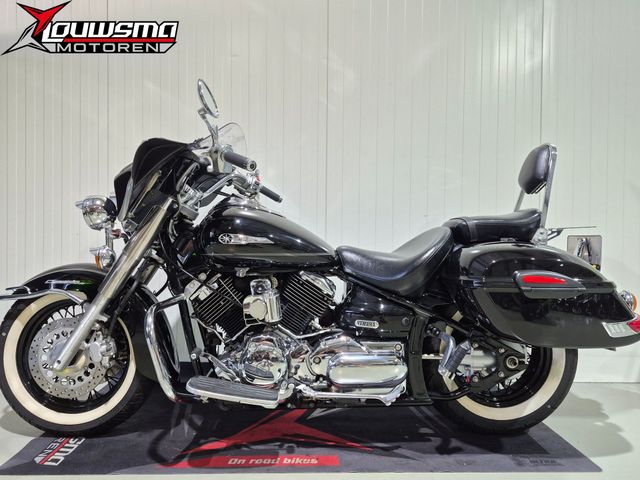 yamaha - xvs-1100-a-dragstar-classic