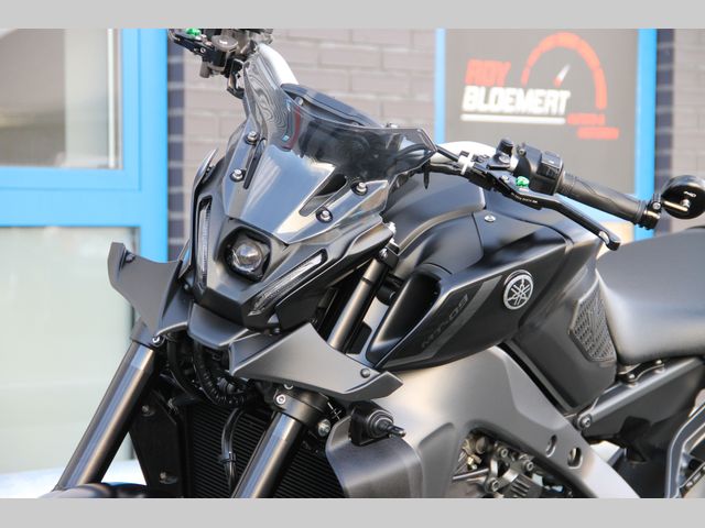 yamaha - mt-09-abs
