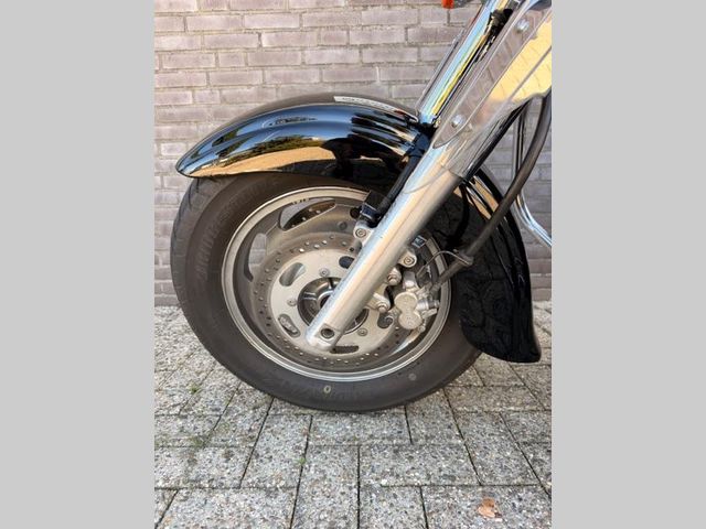 kawasaki - vn-1600-classic-tourer