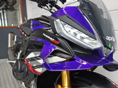 APRILIA TUONO V4 1100 FACTORY – foto 4