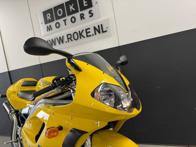 triumph - daytona-955i