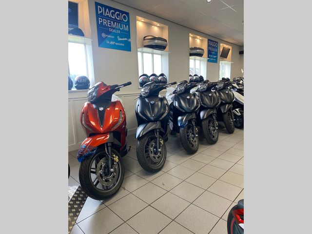 piaggio - mp3-300-hpe-sport