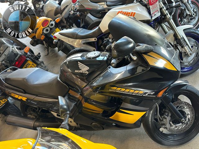 honda - cbr-1000-f
