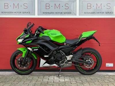 KAWASAKI NINJA 650 – foto 4