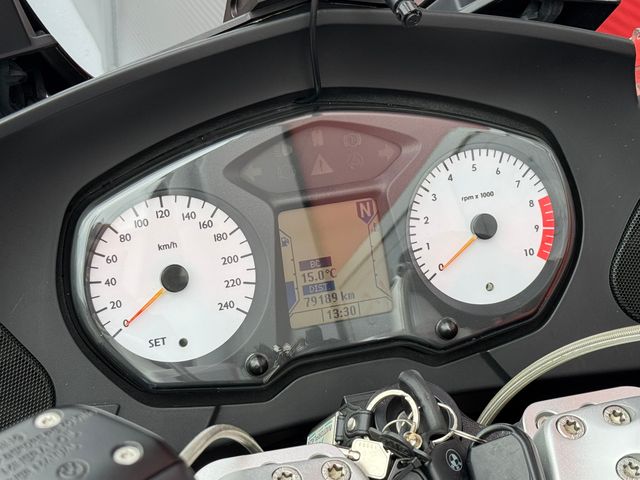 bmw - r-1200-rt