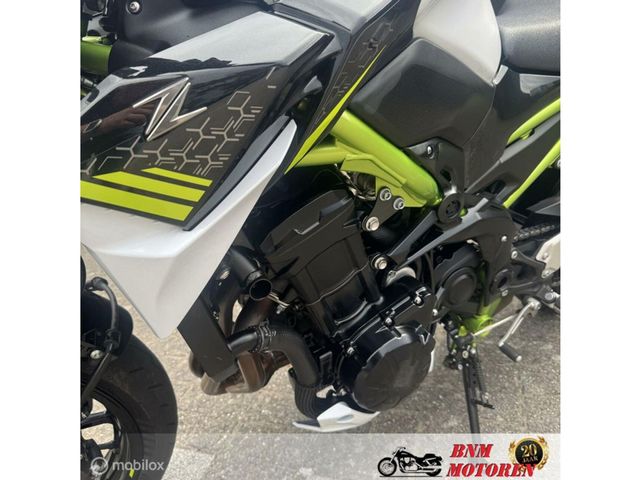 kawasaki - z900