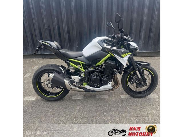 kawasaki - z900