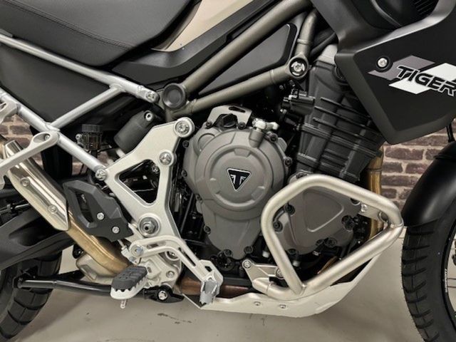 triumph - tiger-1200-rally-pro