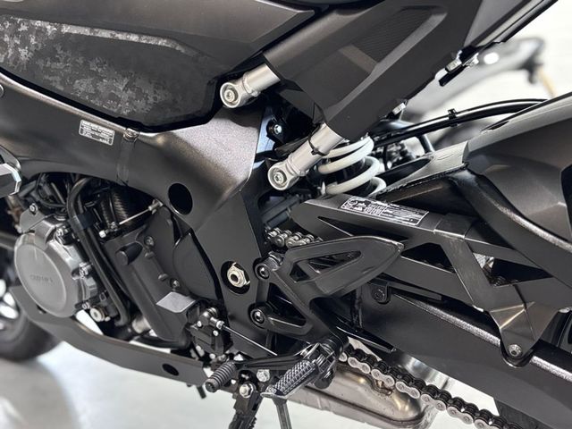 suzuki - gsx-s-1000