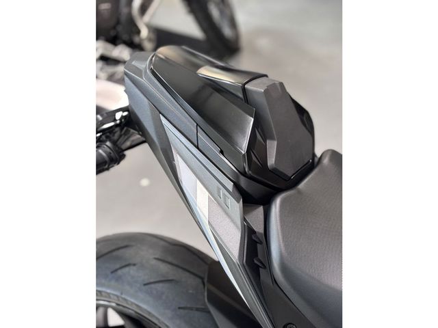 suzuki - gsx-s-1000