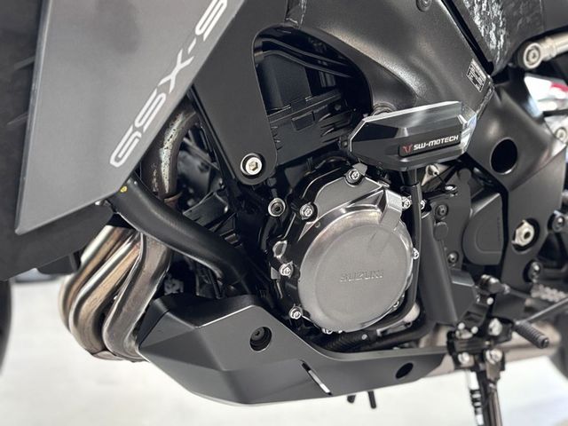 suzuki - gsx-s-1000