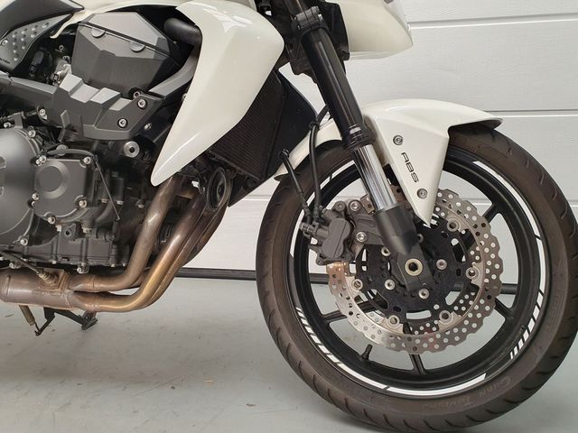 kawasaki - z-750-abs