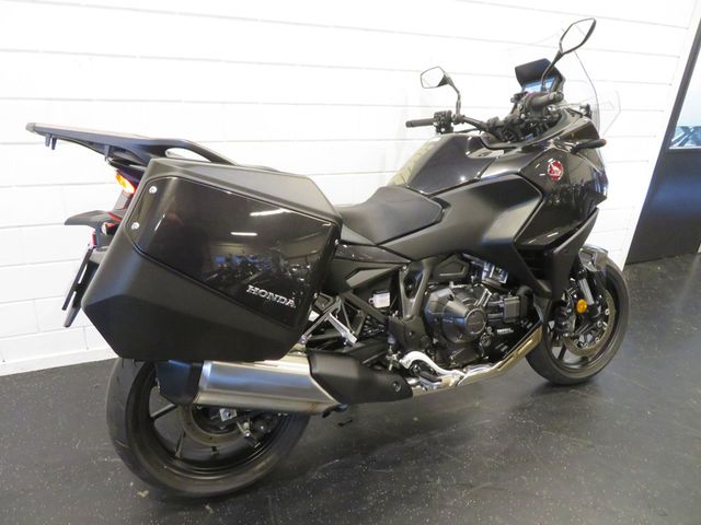 honda - nt-1100-dct