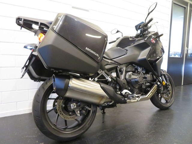 honda - nt-1100-dct