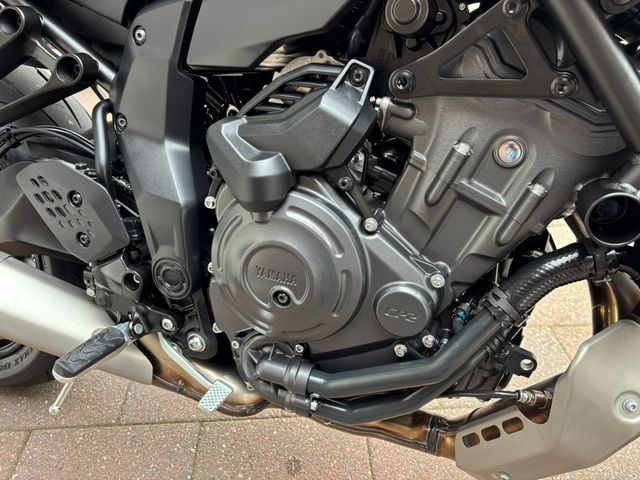 yamaha - mt-07-y-amt