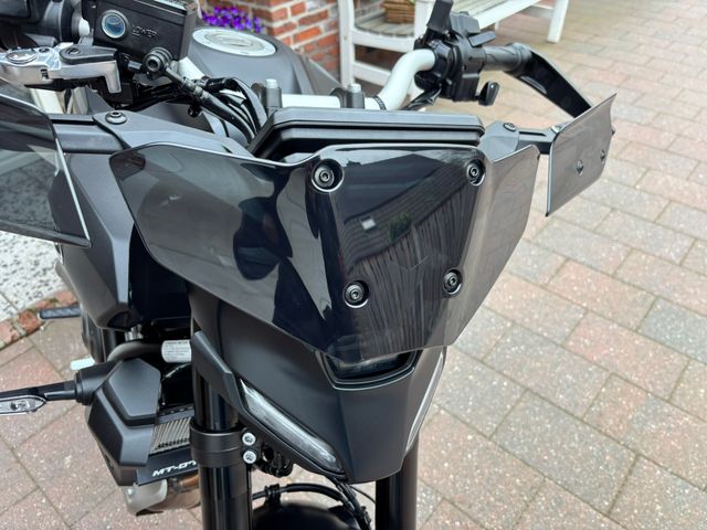 yamaha - mt-07-y-amt