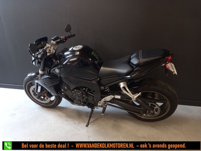 yamaha - fz-1