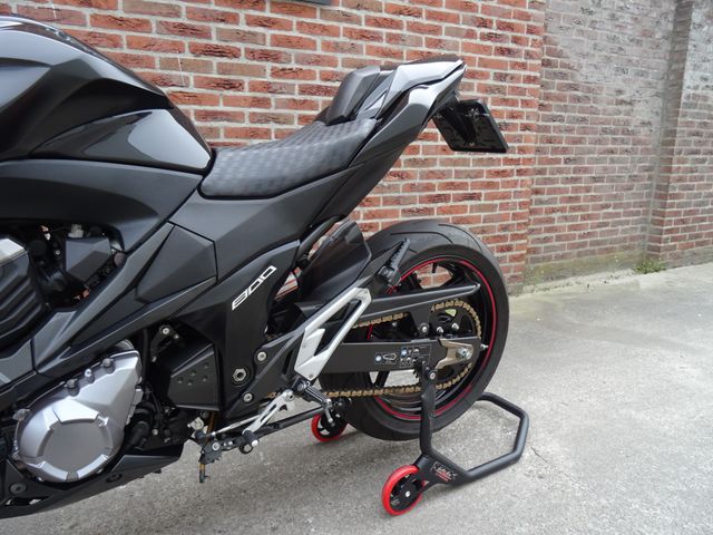 kawasaki - z-800-abs