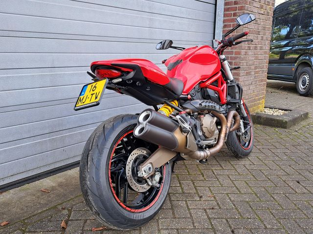ducati - monster-821